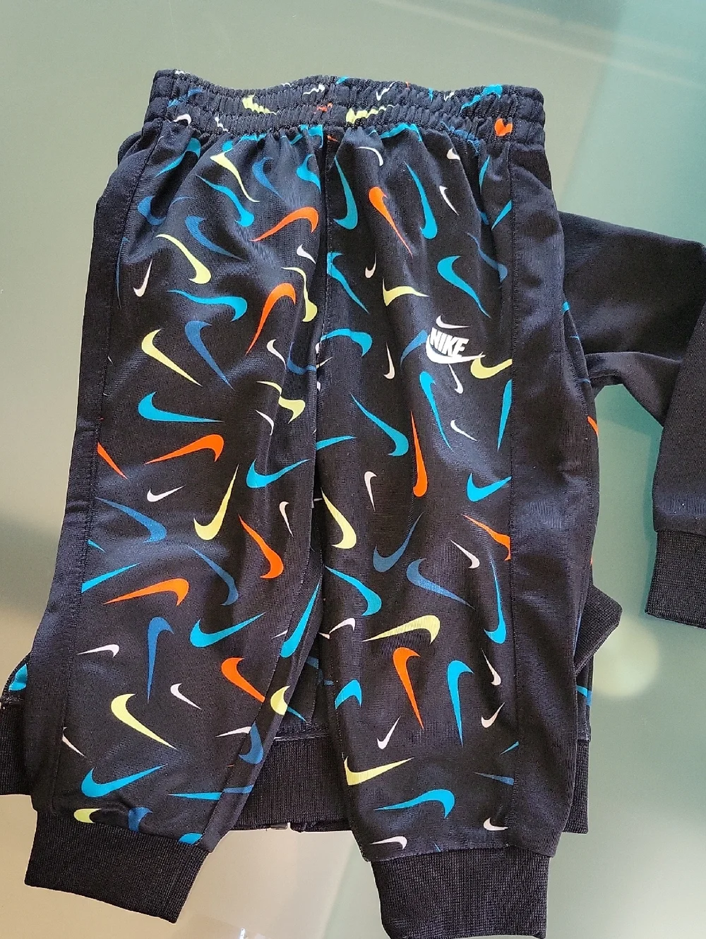 Baby Boys Nike 2 Pieces Set Sweatpants Nike Zipper Jacket For Boys 12month Black - Picture 7 of 8